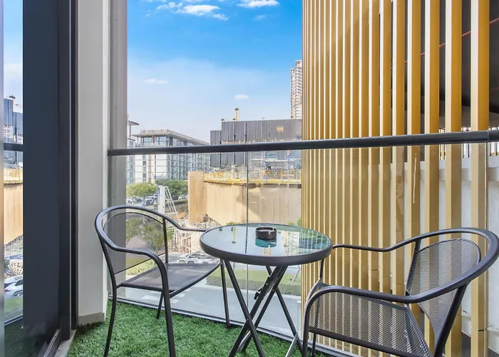 Stay By Latinem Luxury 2Br Holiday Home W204 Near Burj Khalifa